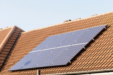 Panneaux solaires : avantages, installation et accompagnement